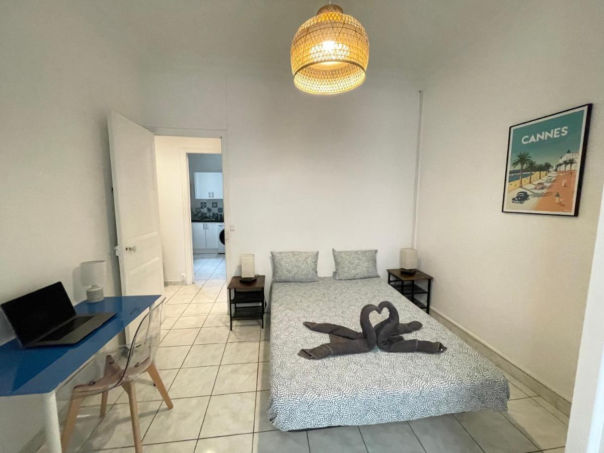 Joli Appartement Spacieux A 3 Min A Pied De La Mer Nice Eksteriør bilde